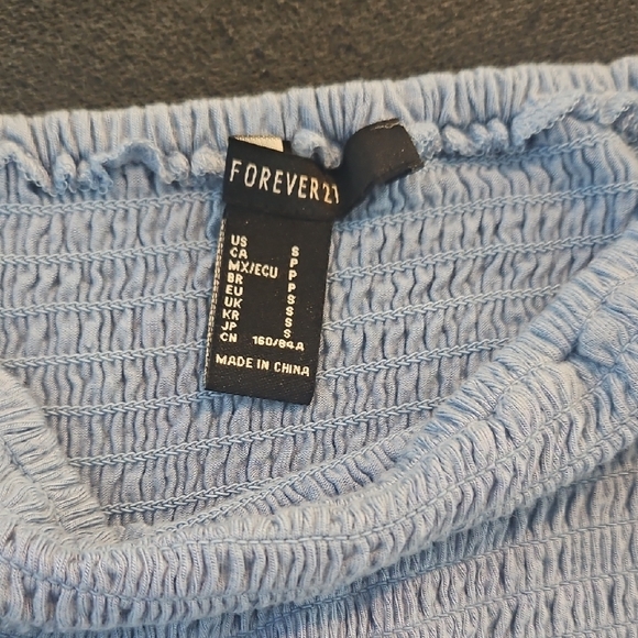 🩵Forever 21 Light Blue Sheer Puff Sleeve Blouse🩵 - Picture 2 of 4